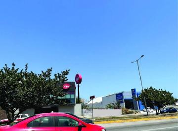 Terreno / Lote · 1080m² · Terreno en Zona Comercial de 1,080 m² | Av Rafael Cuervo