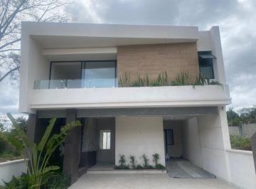 Casa de 3 habitaciones, Fortín · Casa Fraccionamiento Santa Brigida, Fortin, Ver.