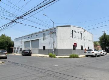 Bodega comercial , Monterrey · Bodega con Oficinas en Renta Esquina Excelente Ubicación