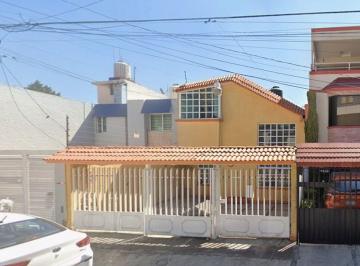 Casa de 3 habitaciones, Tlalnepantla de Baz · Casa en Venta en Colonia Valle Dorado, Tlanepantla Edo. de Mex.