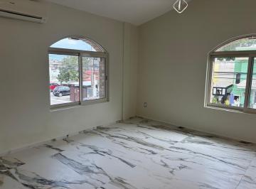 Casa · 3 Recámaras · 2 Estacionamientos · Casa en Los Pinos
