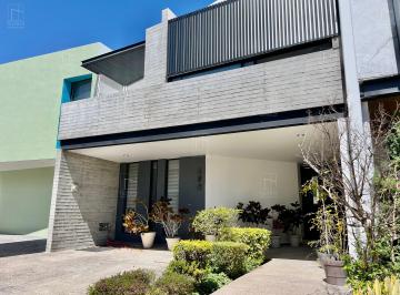 Casa de 4 habitaciones, Zapopan · Casa en Venta Solares Residencial Zapopan Jalisco