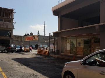 Edificio · 1000m² · 8 Estacionamientos · Tlalnepantla Local en Renta
