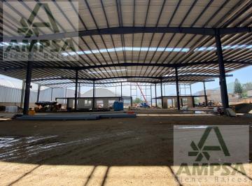 Bodega comercial · 3790m² · 8 Estacionamientos · Bodega en San Pedro Barrientos Estado de Mèxico en Renta