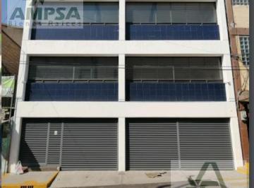 Edificio · 450m² · 9 Estacionamientos · Edificio Comercial - Tepetlacalco A. C.