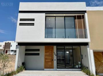 Casa de 3 habitaciones, Zapopan · Casa en Venta Valle Imperial Zapopan Jalisco