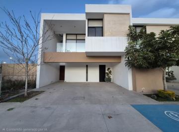Casa · 3 Recámaras · 3 Estacionamientos · Casa en Venta en Tarragona Residencial