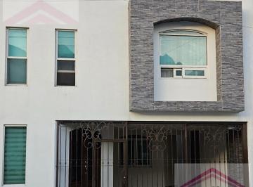 Casa · 208m² · Casa en Venta en Paseo de Cumbres