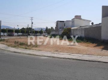 Terreno comercial · 929m² · Renta Terreno Comercial Pirámides - (4)