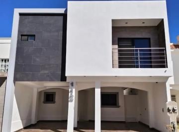 Casa de 3 habitaciones, Torreón · Casa en Venta en Residencial Senderos Remodelada