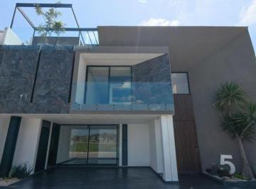 Casa de 4 habitaciones, San Andrés Cholula · En Venta Excelente Casa de 4 Recamaras en Parque Volcanes de Lomas de Angelopolis