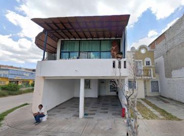 Casa de 3 habitaciones, León · Casa en Remate Cerro del Quinceo Bosques del Valle León de Los Aldama Guanajuato!
