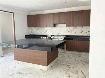 1 · Casa en Venta en Paseo del Parque Tres Marias, Morelia