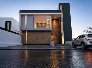 Casa de 3 habitaciones, Querétaro · Casa en Venta en Lomas de Juriquilla, Diseño de Autor, Sótano, Sala de Cine
