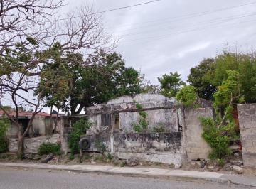 Terreno / Lote · 200m² · Terreno en 2 Caminos