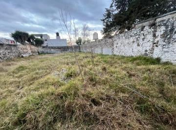 Terreno / Lote · 300m² · Terreno en San Isidro
