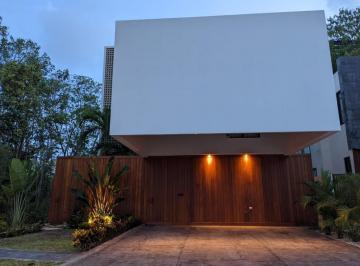 Casa · 420m² · 5 Recámaras · 2 Estacionamientos · Casa en Venta, 5 Recámaras, Piscina, 3 Niveles, Senderos Sur, Mayakobá, Playa del Carmen