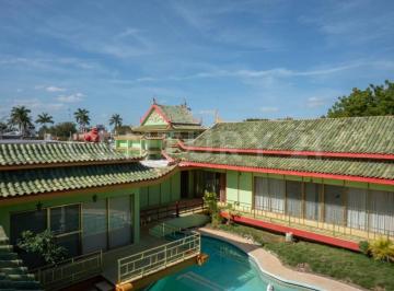 Casa · 876m² · 4 Recámaras · 2 Estacionamientos · Casa China en Venta, Mérida