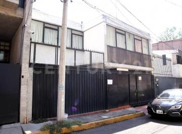 Casa · 276m² · 4 Recámaras · 2 Estacionamientos · Casa en Venta en Merced Gómez, Álvaro Obregón, Cdmx