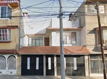 Casa de 4 habitaciones, Gustavo A. Madero · Venta de Casa en La Colonia San Juan de Aragon VI Seccion Gustavo a Madero
