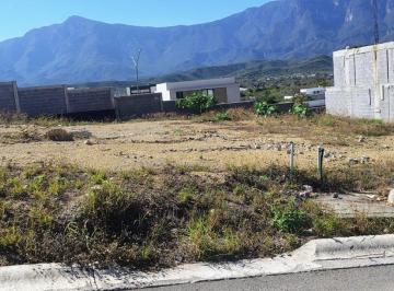 Terreno / Lote · 302m² · Terreno en Venta en Bosques de Las Misiones Sector Reserva