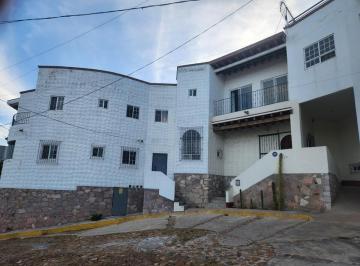 Oficina · 145m² · 3 Estacionamientos · Oficina o Consulturio en Renta en Marfil, Gto.