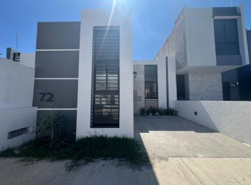 Casa de 3 habitaciones, Colima · Casa en Venta con 140 m² de Terreno y 3 Recámaras en Fraccionamiento Punto Rioja Colima