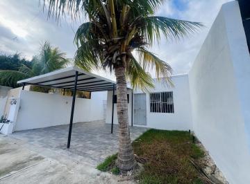Casa · 72m² · 2 Recámaras · 1 Estacionamiento · Casa en Venta en Ciudad Caucel