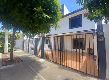 Casa · 5 Recámaras · 2 Estacionamientos · Casa en Fraccionamiento Lomas de Mazatlán