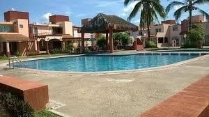 Casa · 2 Recámaras · Casa en Zona Comercial Zona Dorada