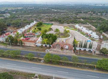 Edificio de 18 habitaciones, Ezequiel Montes · Vendo Hotel en Peña de Bernal Queretaro