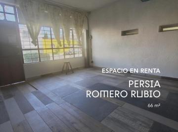 Oficina · 66m² · Espacio en Renta