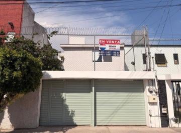 Casa de 4 habitaciones, Querétaro · Casa en Venta en Cimatario
