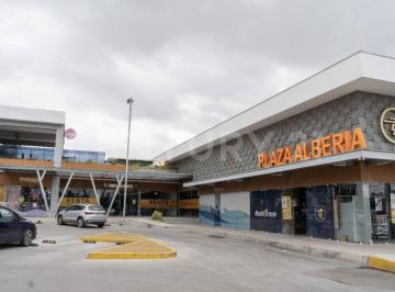 Local comercial · 66m² · Local en Renta Plaza Alberia