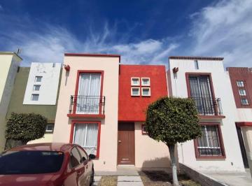 Casa de 3 habitaciones, Querétaro · Casa en Renta Amueblada Cerca de La Uteq y a La Altura de Altozano