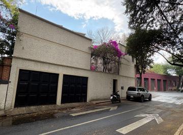 Casa uso de suelo de 5 habitaciones, Coyoacán · Casa con Uso de Suelo en El Corazón de Coyoacán