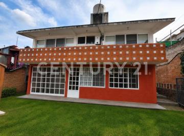 Casa · 311m² · 6 Recámaras · 5 Estacionamientos · Casa con Terreno y Potencial de Desarrollo en San Francisco, Magdalena Contreras