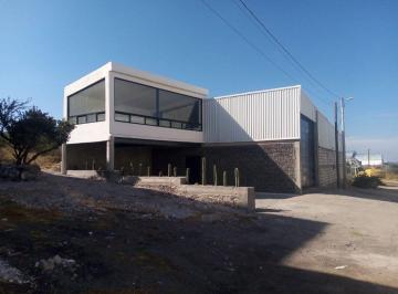 Bodega comercial de 1 habitación, El Marqués · Bodega en Renta de 250 m² en Cumbres de Conín