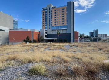 Terreno / Lote , Chihuahua · Terreno en Renta en Plaza Hollywood