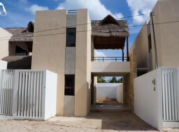 Casa · 135m² · 3 Recámaras · 1 Estacionamiento · Casa en Telchac Puerto