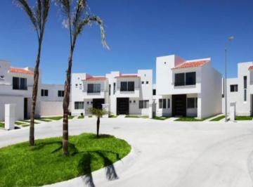 Casa de 4 habitaciones, San Luis Potosí · Casa en Venta Fraccionamiento Pta. de Piedra Slp.