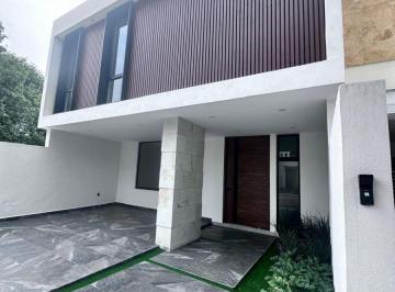 Casa de 3 habitaciones, León · Casa Nueva en Venta en Punta del Bosque con 3 Recamaras