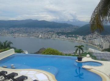 Casa · 5 Recámaras · Casa en Renta Las Brisas Acapulco
