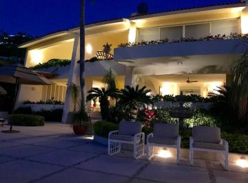 Casa · 1000m² · 4 Recámaras · Casa en Venta - Fraccionamiento Las Brisas Acapulco