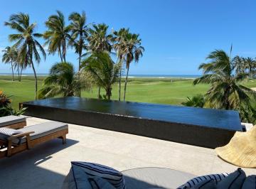 Villa · 1075m² · 3 Recámaras · 4 Estacionamientos · Villa - Club de Golf 3 Vidas