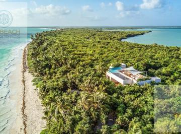 Casa · 300m² · 4 Recámaras · Casa en Renta Vacacional Tulum