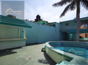 Casa · 506m² · 6 Recámaras · 8 Estacionamientos · Casa en Venta Col. Ignacio Zaragoza, Veracruz, Ver.