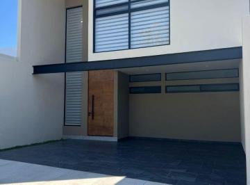 Casa de 3 habitaciones, León · Casa Nueva en Venta en Residencial Sierra Nogal con 3 Recamaras y 4 Baños Frente a Area Verde
