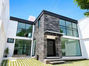 Casa de 3 habitaciones, Naucalpan de Juárez · Casa en Venta Circuito Héroes, Ciudad Satélite