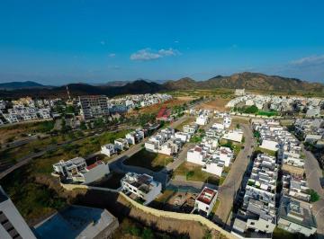 Terreno / Lote , Zapopan · Terreno en Venta en Valle Imperial, Zapopan, Jalisco